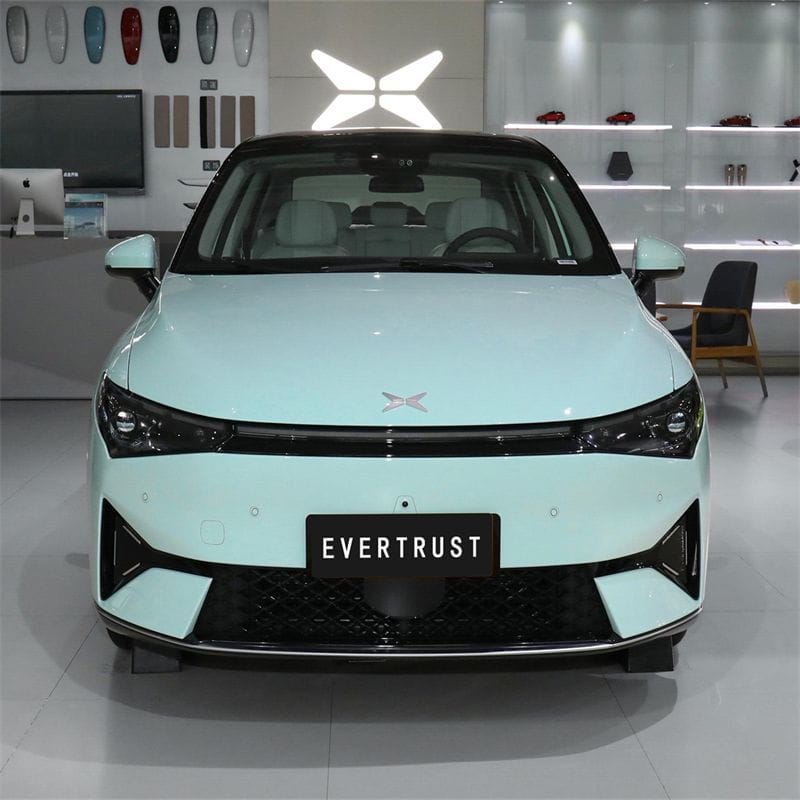 Xpeng P5 Made in China 2023 Version with Cheap Price Pure Electric Car