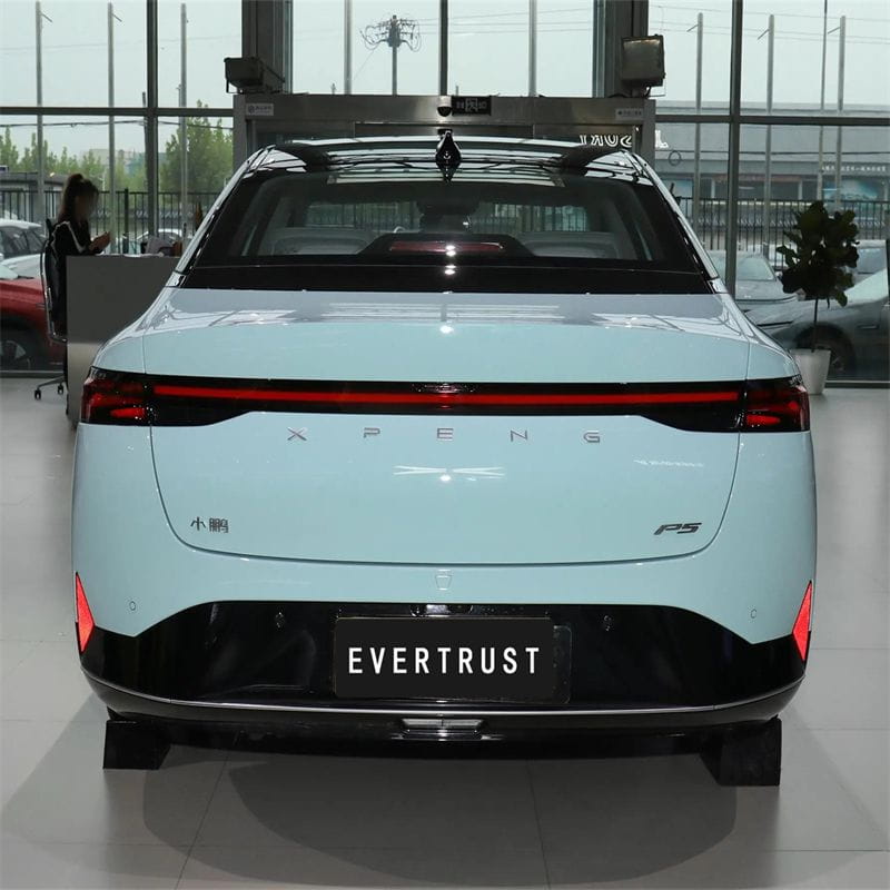 Xpeng P5 Made in China 2023 Version with Cheap Price Pure Electric Car
