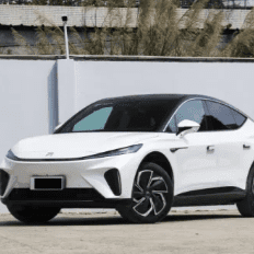 2023 Hot Sale Feifan R7 551km/642km Left-Hand Electric Car