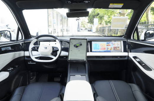 2023 Geely Galaxyl7 Made in China with Cheap Price Hybrid Electric Long Range Car