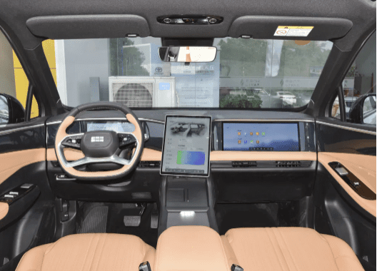 2023 Geely Galaxyl7 Made in China with Cheap Price Hybrid Electric Long Range Car