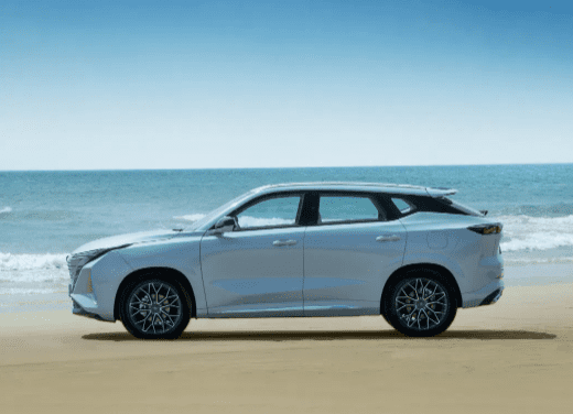 2023 Hot Sale Changan Oushang Z6 Idd Hybrid Electric Car