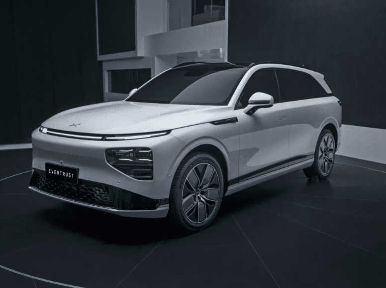 Electric Car Xpeng G9 New Energy Vehicle with Good Price