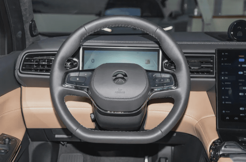 New Electric Car Nio Es8 Left-Hand 200 km/h New Energy Vehicle