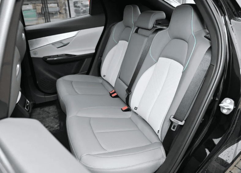 Changan Uni-T Gasoline Car Cheap Price with Good Quality SUV for Adults Car