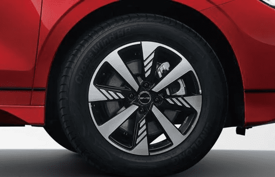 New Energy Vehicle Byd E2 Comfort/Luxury Version Electric Car