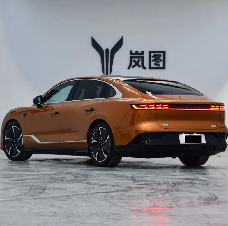 Voyah Chasing Light Electric Car Max-Speed 210km New Energy Vehicle