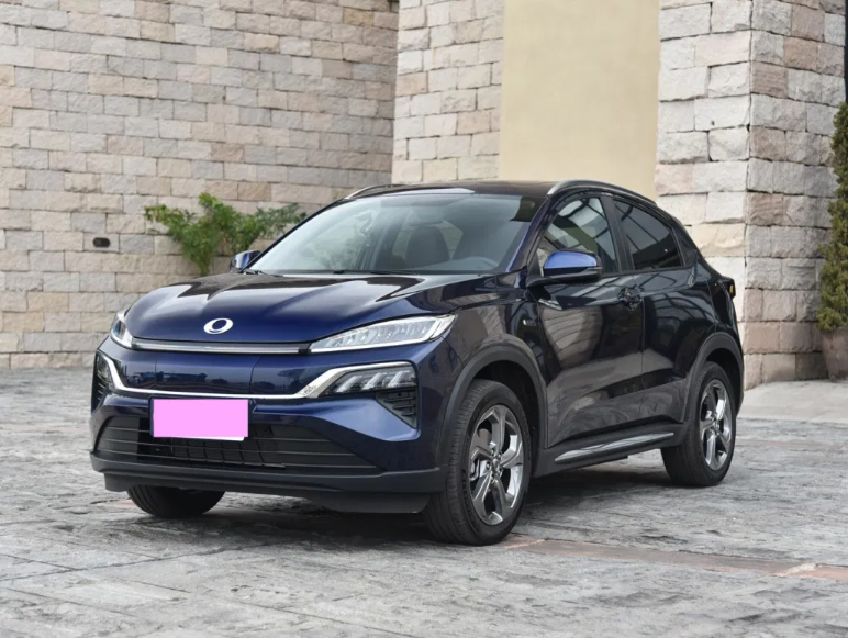 Dong Feng MNV Electric Car 5 Doors 5 Seats 140km Max Speed SUV Car