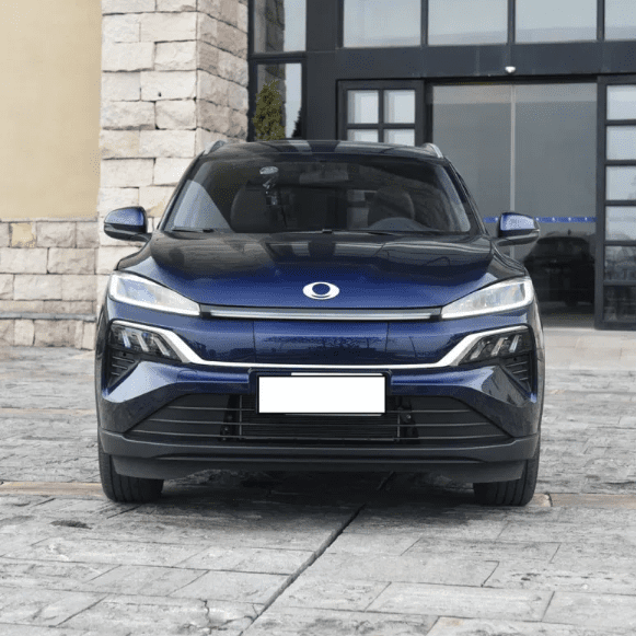 Dong Feng MNV Electric Car 5 Doors 5 Seats 140km Max Speed SUV Car