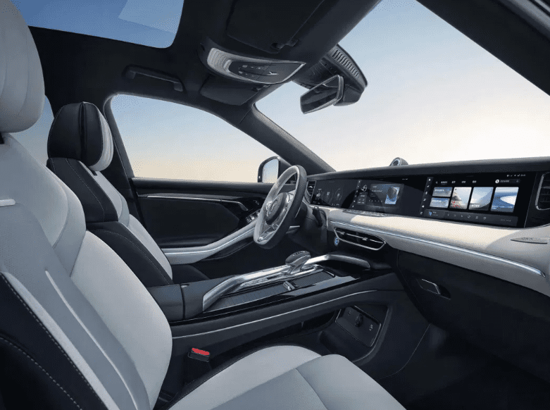 Electric Car Voyah Free New Energy Vehicle SUV Car with Good Price