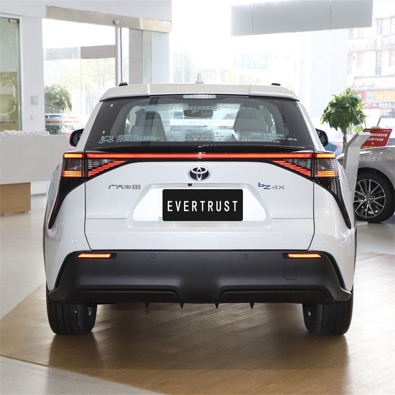 Hoyota SUV BZ4X 5 Doors 5 Seats Pure Energy Electric SUV