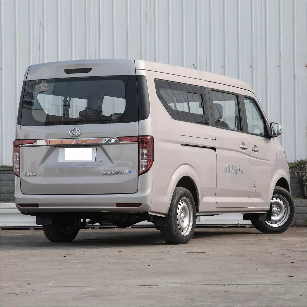 Popular China Brand Chang′an Kuayue Star V5 New Energy EV 410km for Passengers Electric Car