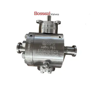 4-1/4 Inch Ball Valves, API 6A, AISI 4130, 2000 PSI, RTJ/BW