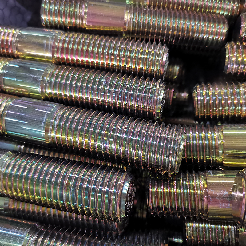 API 20E BSL 2 Bolting, Thread Class 2A, Max 34 HRC