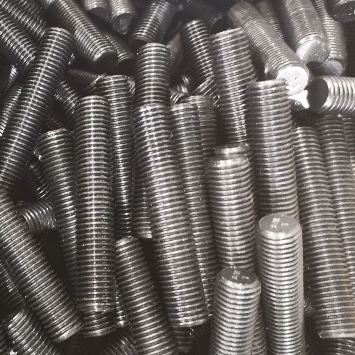 ASTM A320 M10 Threaded Bar, Stud, ASME B1.13M, Metric Thread