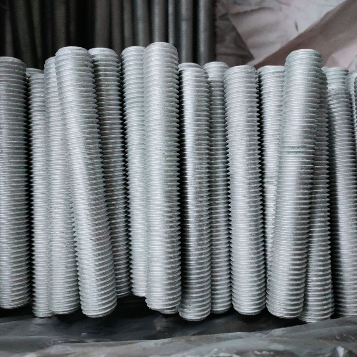 Galvanized Stud Bolt, A320 Grade L7, Fully Thread, 8 UNC
