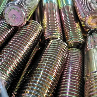 API 20E Bolting, 1-3/8 Inch, A193 B7 Zn, BSL 2