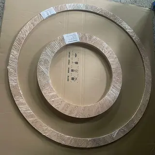 Garlock Flat Gasket, 32 Inch, 150LB, Gylon 3500, ASME B16.47 B