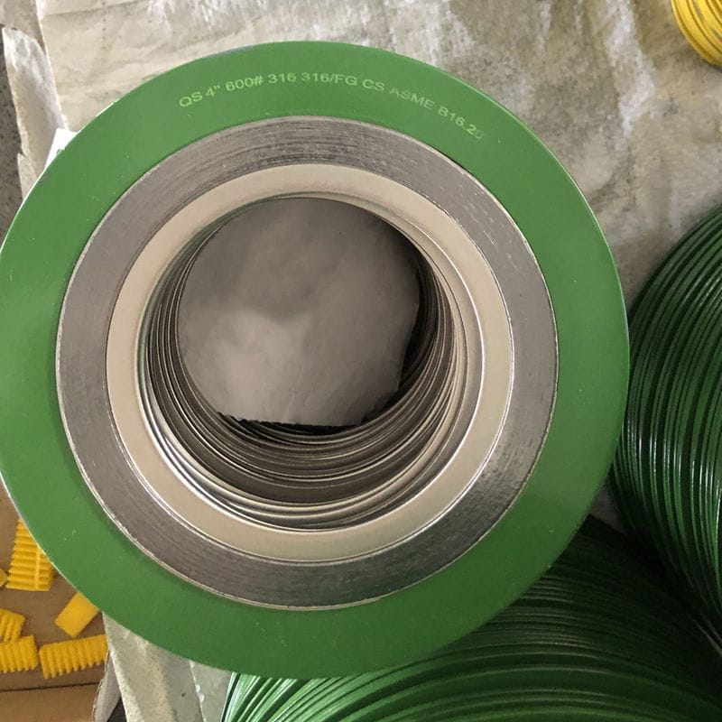 Spiral Wound Gasket with Inner and Outer Ring, CGI, SS316