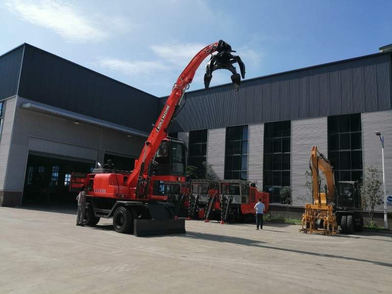 Ferrous Scrap Metal Handling Machine