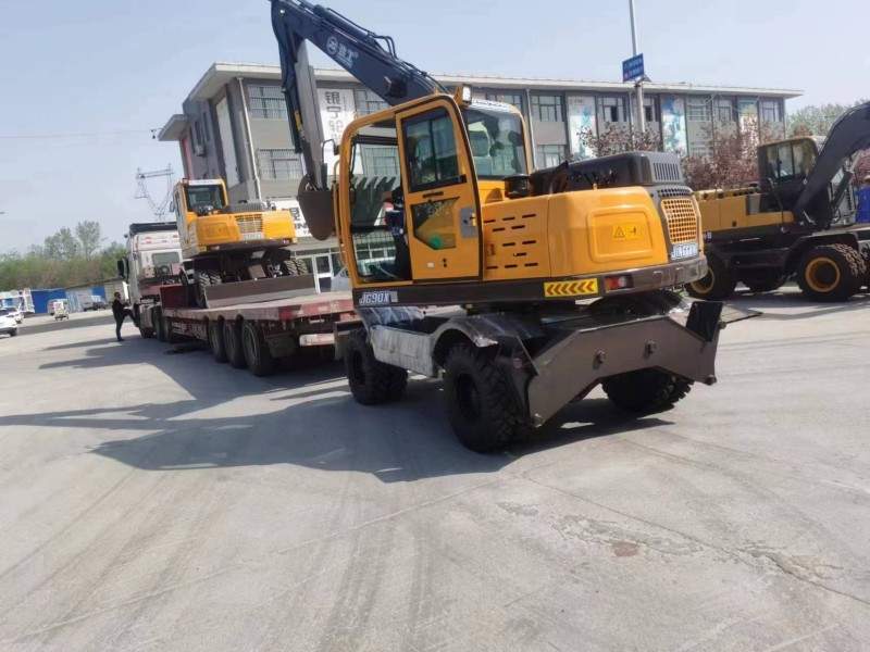 Brand New Square Bale Handler for Sale, Equipped with Grab