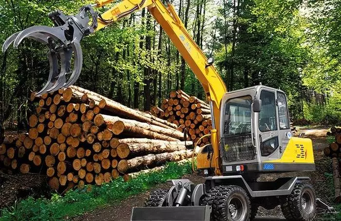 7.8 Tons Brand New Wheeled Log Grab Excavators for Sale