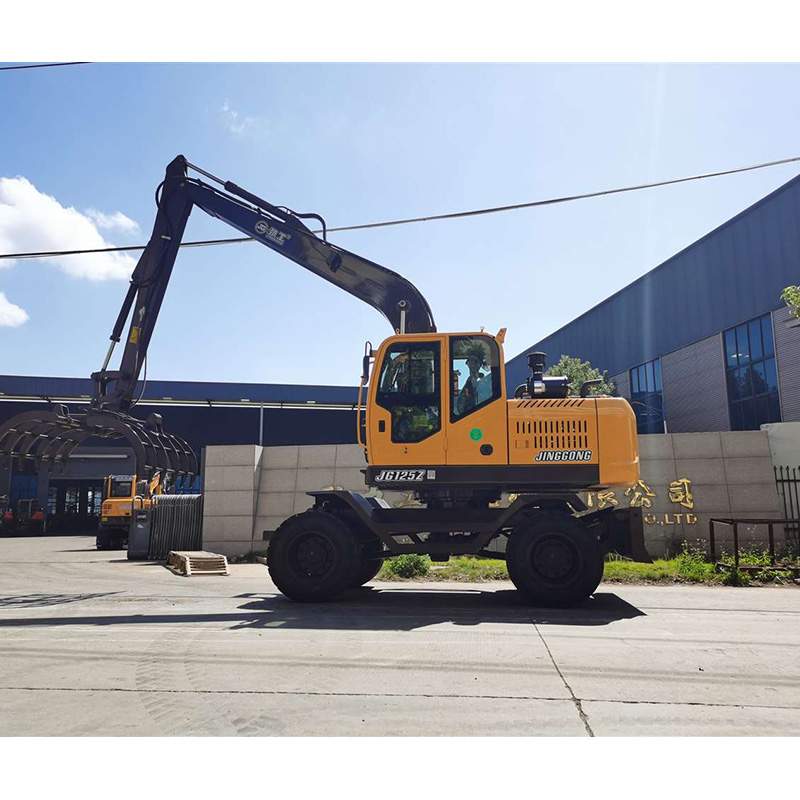 Wheeled Excavators with Fixed Wood Grab
