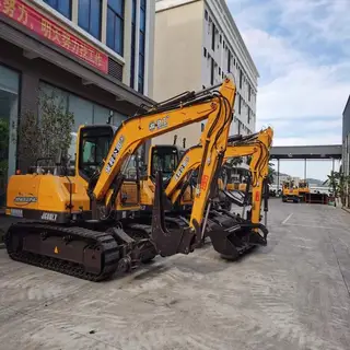 Crawler Railroad Excavator with Cribbing Bucket, Hydraulic