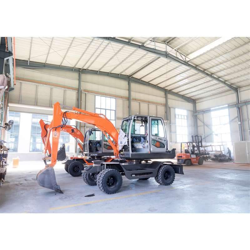 6 Ton Tyre Excavator for Sale, Travel Speed 35 km/h