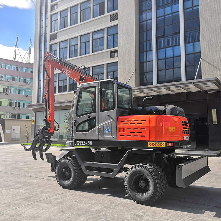 7.4 Tons Wheeled Excavators