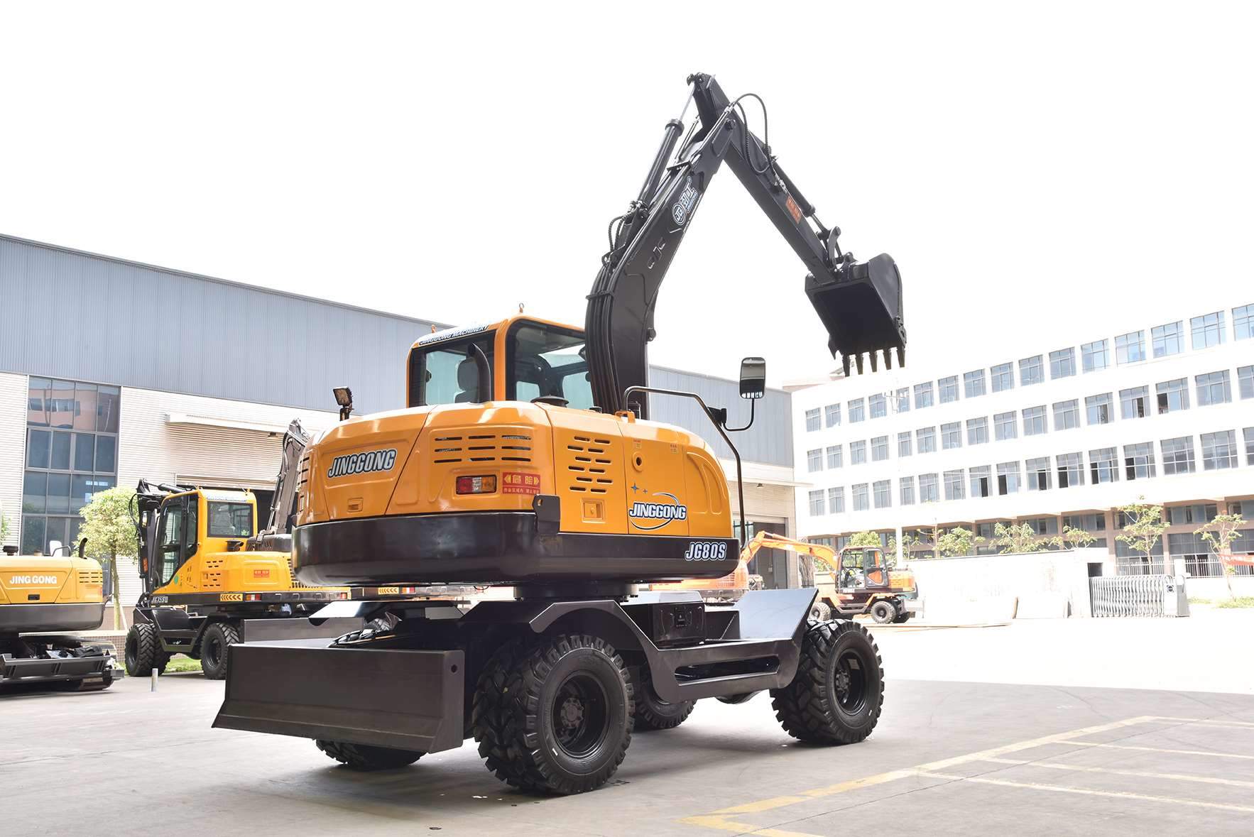 Excavator with Automatic Transmission