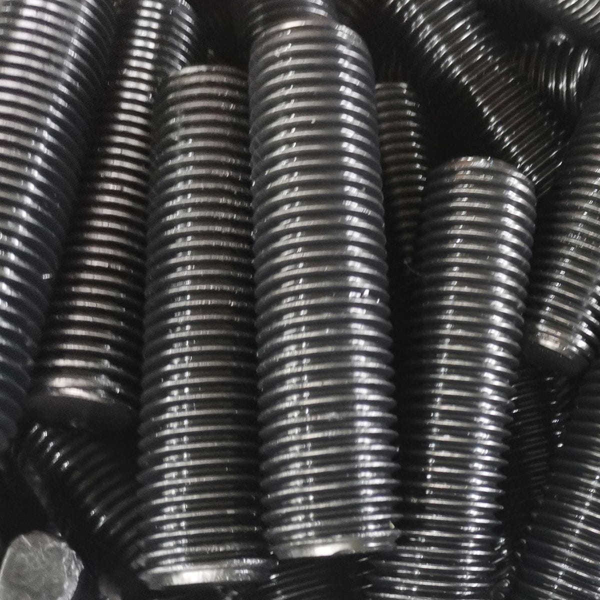 Powder Coated Threaded Rods ASME B1.13M Fully Threaded Rod, ASTM A320 L7M, Black Finish - China ...