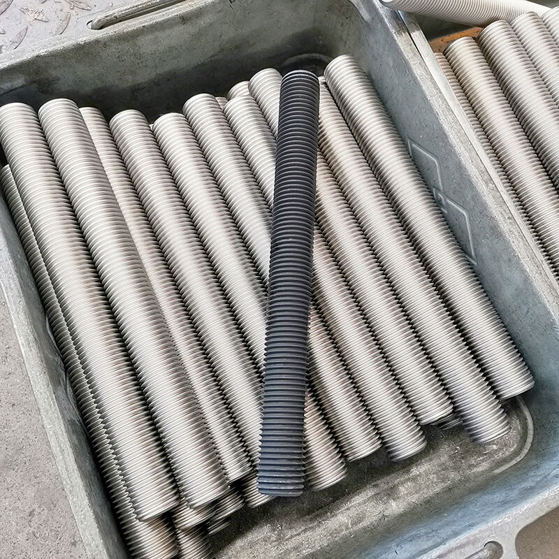 Incoloy 825 Stud Bolt, UNS N08825, NiCr21Mo, Class 8.8, M48