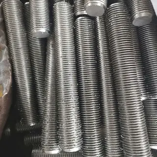 Stainless Steel 304 Threaded Bar, ASTM A193 B8, 1 IN, 235 MM
