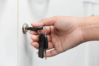 How to Find a Reliable Cabinet Lock Manufacturer in China: A Comprehensive Guide