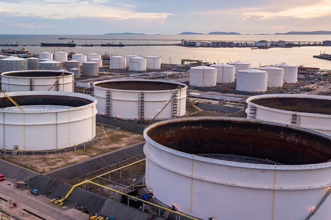 Floating Roof Storage Tank