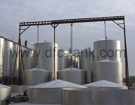 Liquid Storage Tank