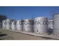 Stainless steel storage tank features