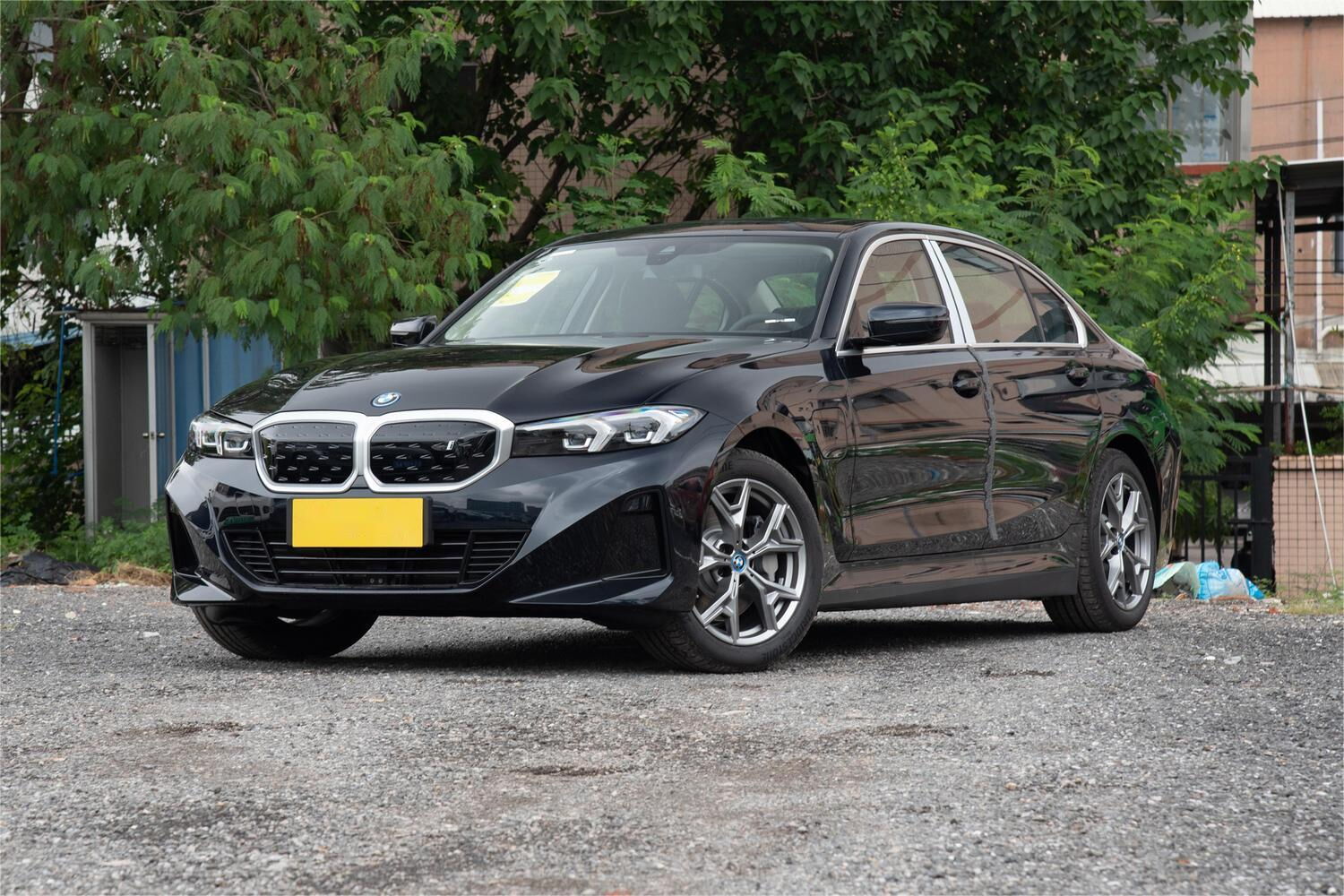 BMW i3 eDrive 35 L 2023