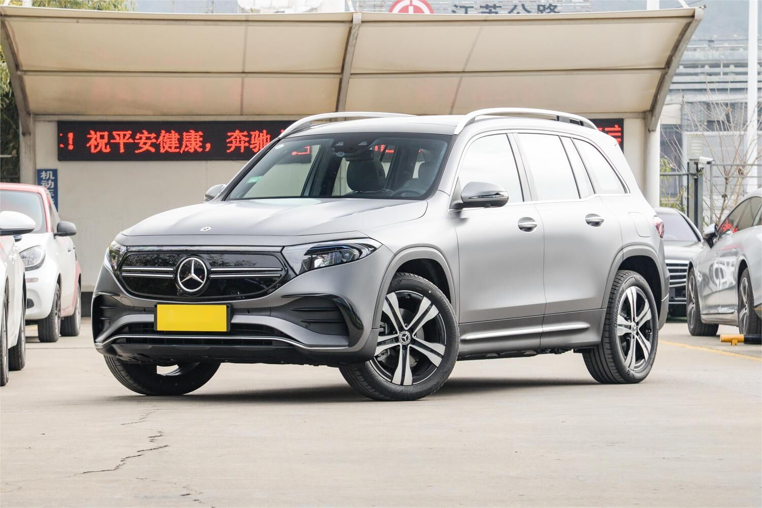 BENZ EQB 350 4MATIC 2023