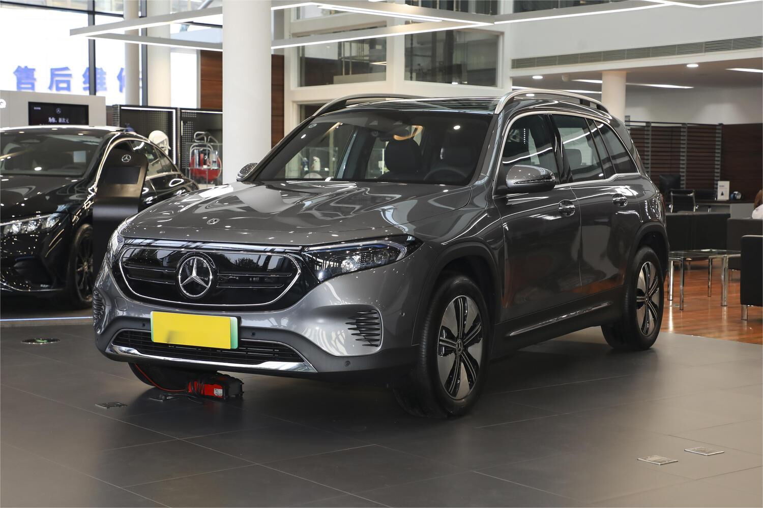 BENZ EQB EQB 260 2023