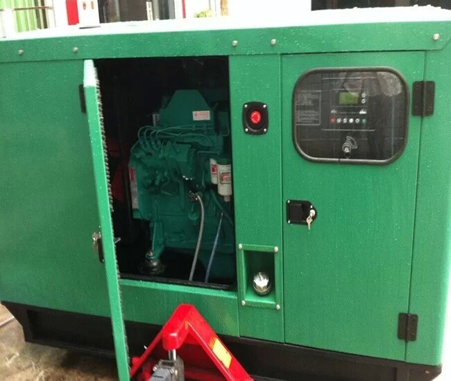 3 Phase Silent Generator, 100kW 125kVA, 50Hz or 60Hz, Cummins
