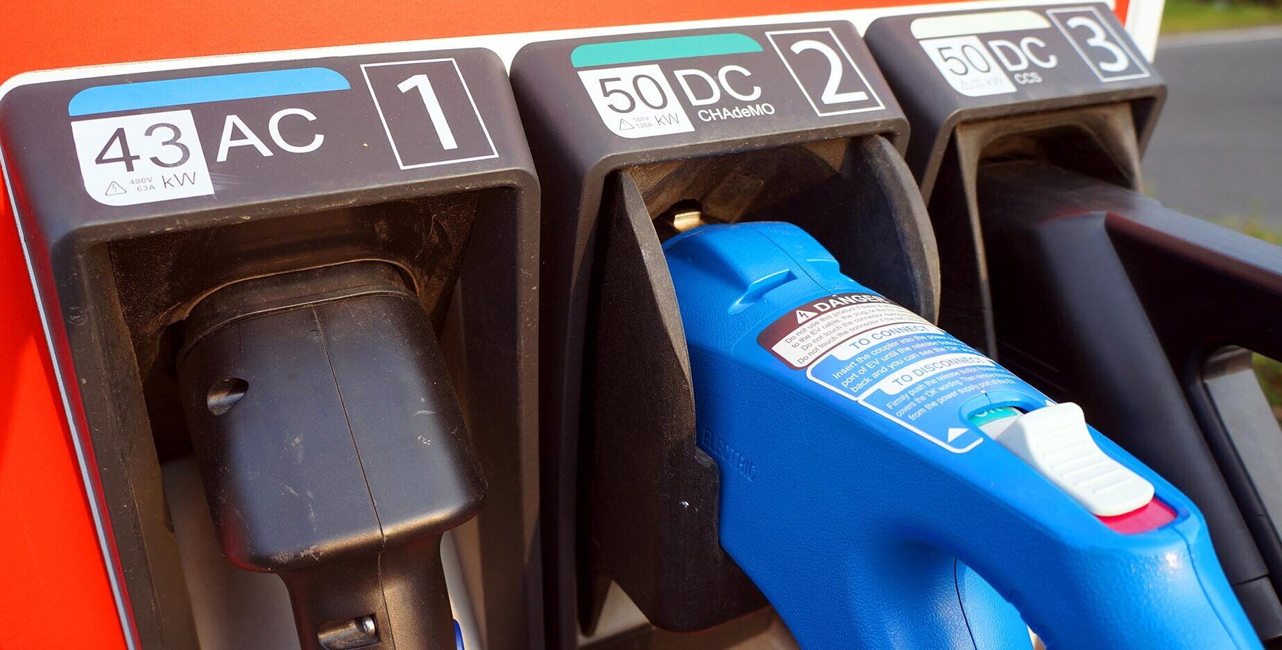 Difference Between AC and DC EV Charging