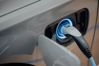 Strategies to Maximize Revenue in EV Charging Stations