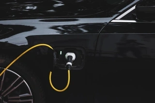 How Bidirectional EV Chargers Are Transforming Home Energy and Grid Stability