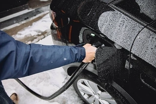The Growing Role Of Air-Cooled EV Chargers In Public And Workplace Charging