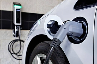 Compact DC EV Chargers: Driving Rapid, Space-Saving Charging Solutions for the Global EV Market