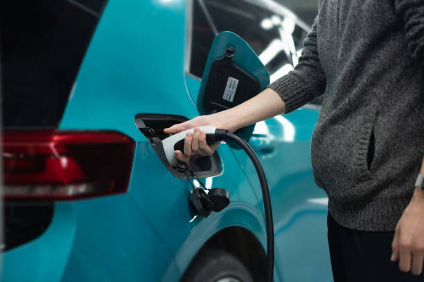 How Much Does an Electric Car Battery Cost?