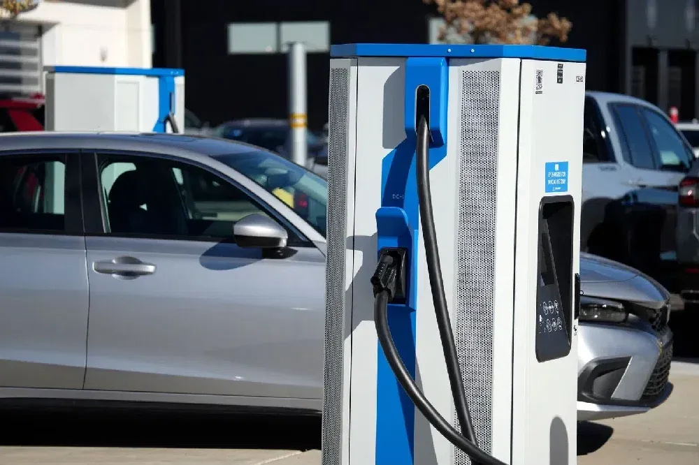 EV Charging Stations for Healthcare Facilities: A New Standard for Patient-Centered Sustainability