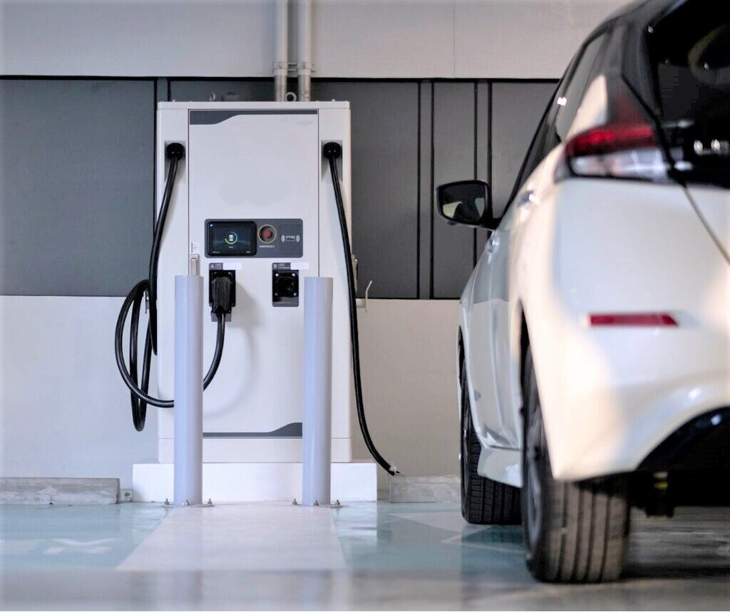 The Rise of DC Fast EV Chargers: Powering the Future of Rapid Electric Mobility